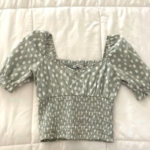 ABERCROMBIE & FITCH - Green and White Polka Dot Crop Top